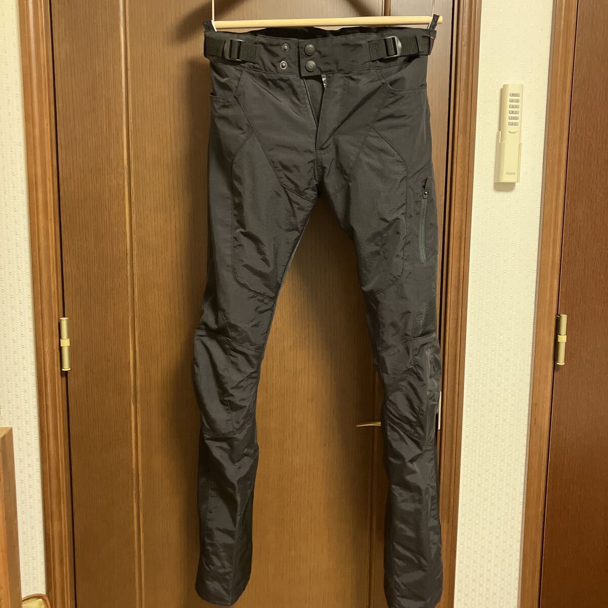 rs taichi クロスオーバーメッシュパンツWM rsy256BK01WM RSタイチ Black メッシュパンツ ライディングパンツ パンツ ブラック_画像1