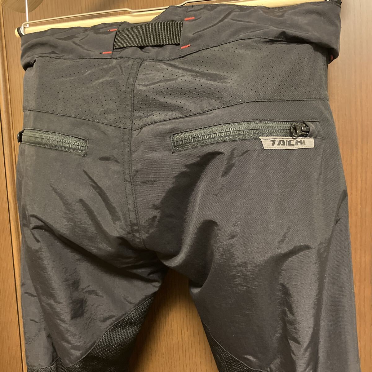 rs taichi クロスオーバーメッシュパンツWM rsy256BK01WM RSタイチ Black メッシュパンツ ライディングパンツ パンツ ブラック_画像9