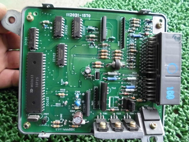 スズキカプチーノ EA11R 　純正　エンジンコンピューター　76_画像8