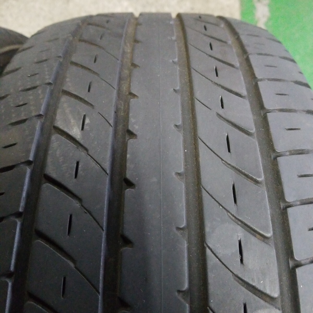 235/50R18 97V R30 2本セット 中古 4_画像3