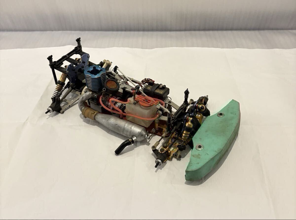 京商 KYOSHO ラジコンカー エンジン 現(xiàn)狀品 詳細(xì)不明 サーボ、プロポ付き