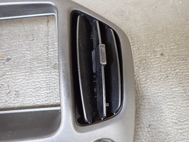 HN22S KEI　N-1　純正センターパネル/オーディオフェイス/エアコンダクト　K6A　_画像3