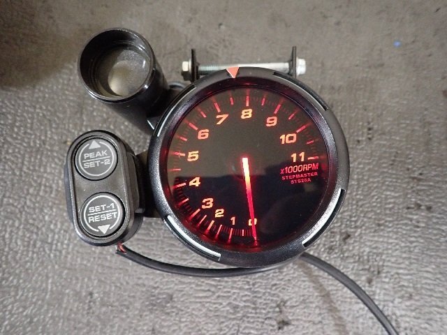 ８０φ　BF/タコメーター　メーカー不明　要修理　中古の100円～♪　　　_画像3