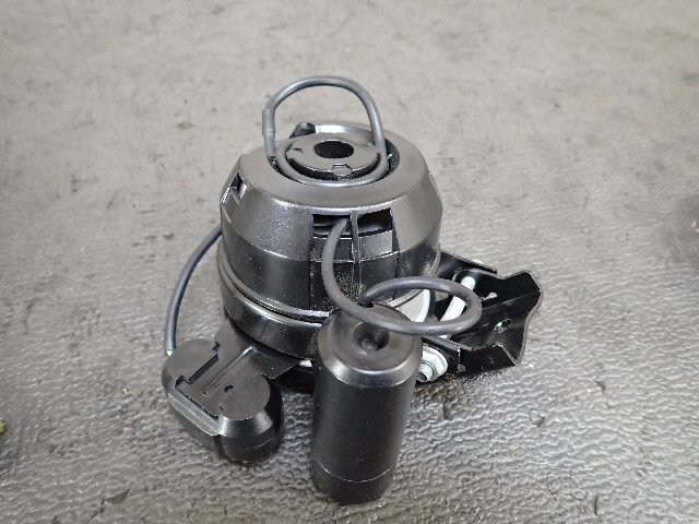 ８０φ　BF/タコメーター　メーカー不明　要修理　中古の100円～♪　　　_画像4