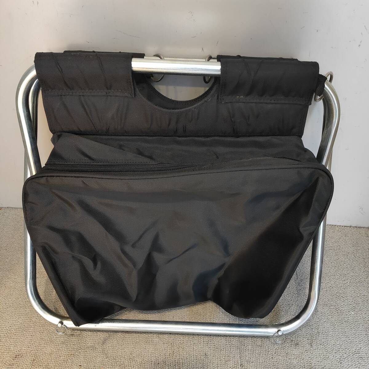 102503●難あり 長期保管品 Leica ライカ 折り畳みチェア 椅子 バッグ●_画像4