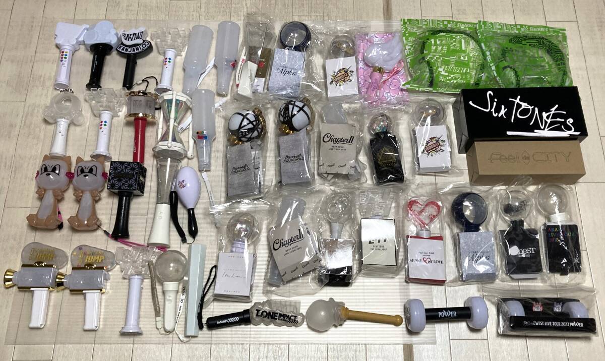 アイドルグッズ ペンライト まとめ売り 46個 ジャニーズ キンプリ 嵐 セクゾ なにわ男子 WEST JUMP ストーンズ 関ジャニ 他_画像1