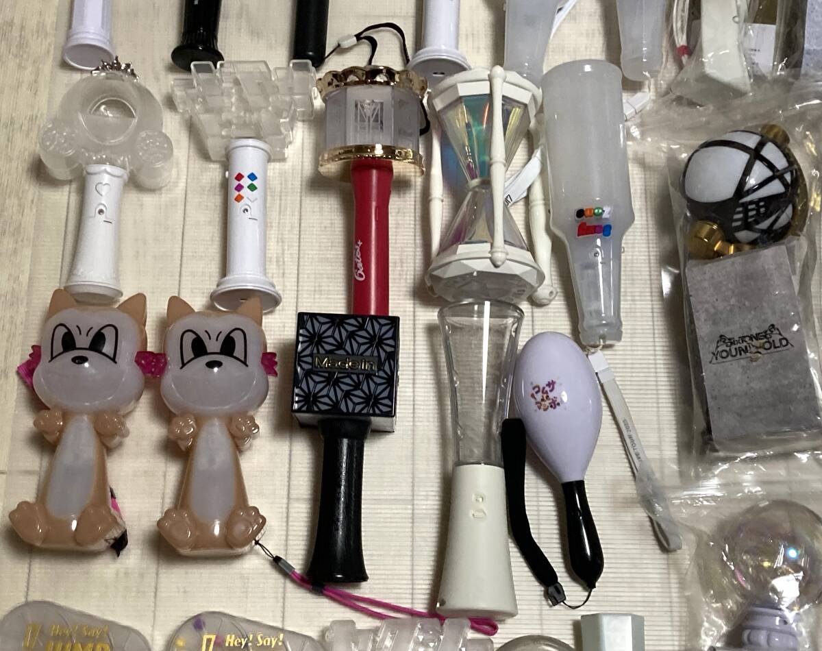 アイドルグッズ ペンライト まとめ売り 46個 ジャニーズ キンプリ 嵐 セクゾ なにわ男子 WEST JUMP ストーンズ 関ジャニ 他_画像5