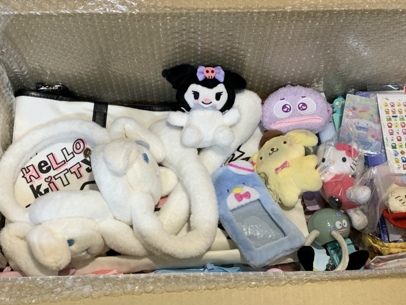 未検品 サンリオ グッズ 色々 おまとめセット その4 クロミ / キティ / シナモロール / マイメロ 等 現状渡し_画像2