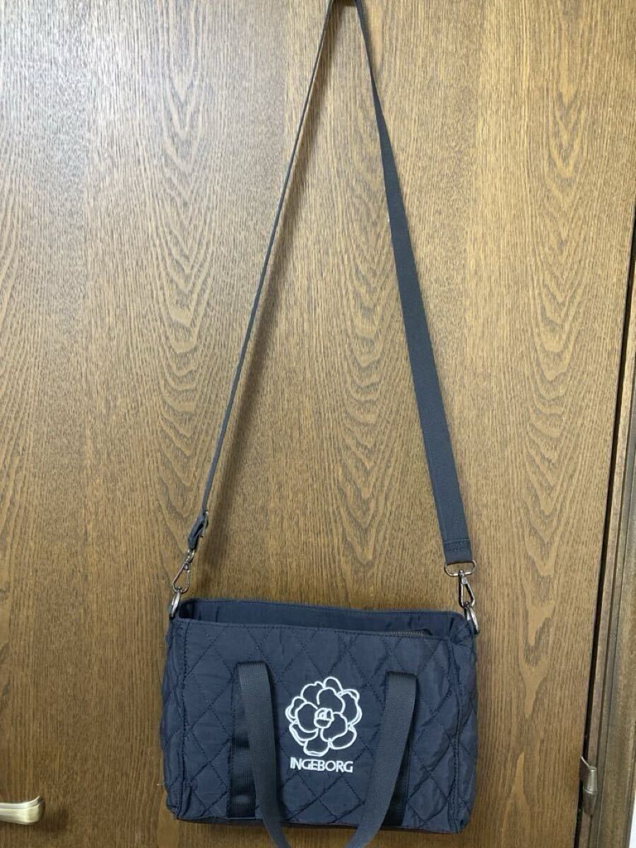インゲボルグ　ショルダーバッグ　　カメリア刺繍入り　黒_画像1