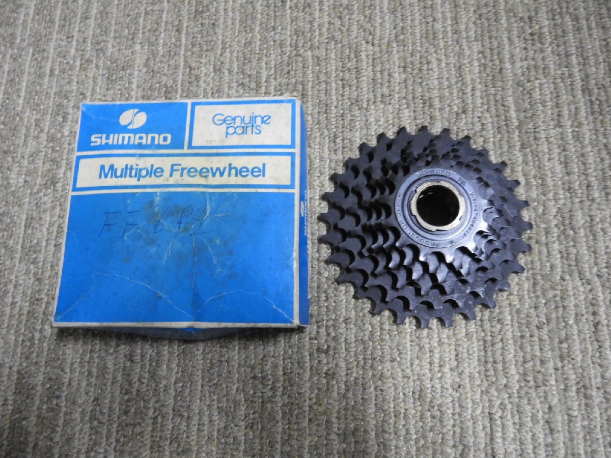 未使用　シマノ　マルチプルフリーホイール　6段　スプロケット　13-28T（6889）