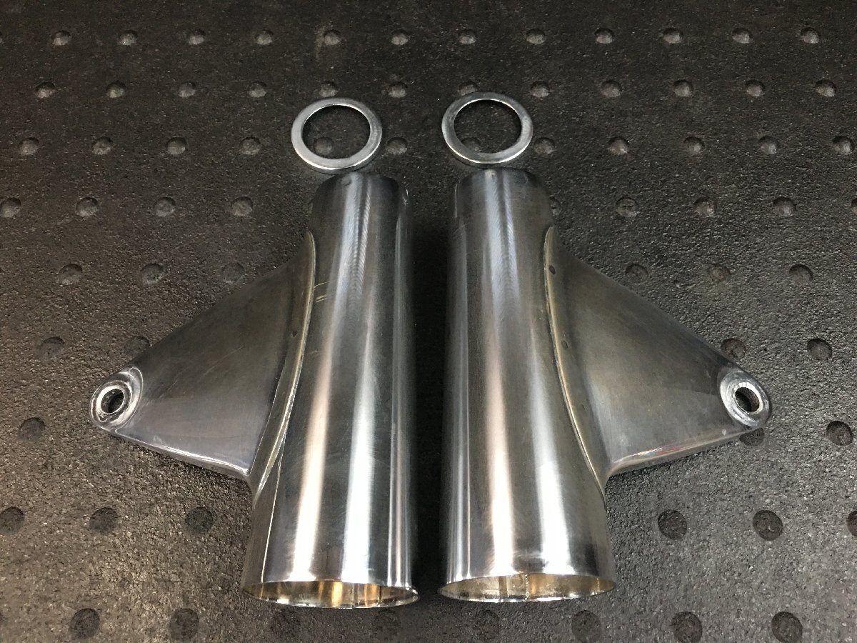 カワサキ W1S 純正ヘッドライトステー 左右 メッキ 凹みなし♪ 　(検索 W1F W1SA ダブル スペシャル 絶版 1970年 kawasaki 実動車両より♪_画像1