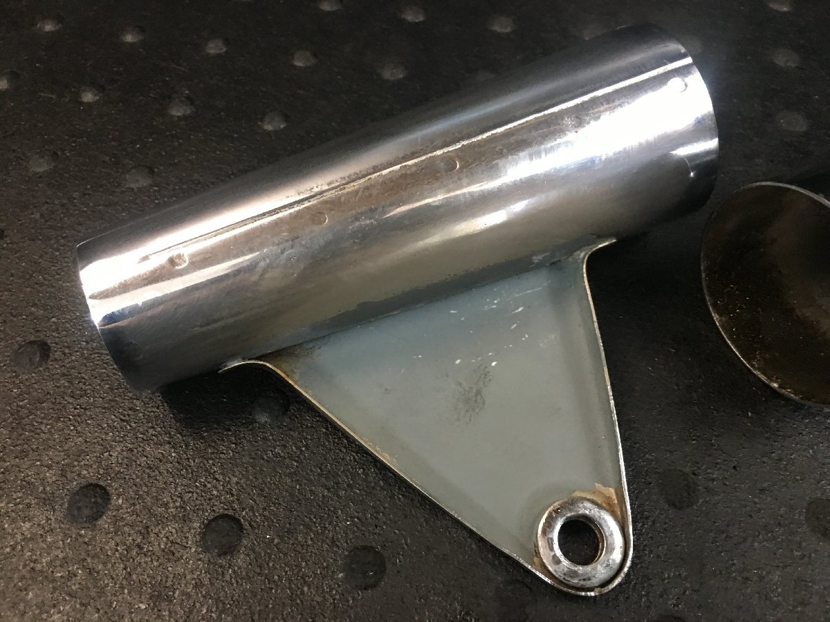 カワサキ W1S 純正ヘッドライトステー 左右 メッキ 凹みなし♪ 　(検索 W1F W1SA ダブル スペシャル 絶版 1970年 kawasaki 実動車両より♪_画像8