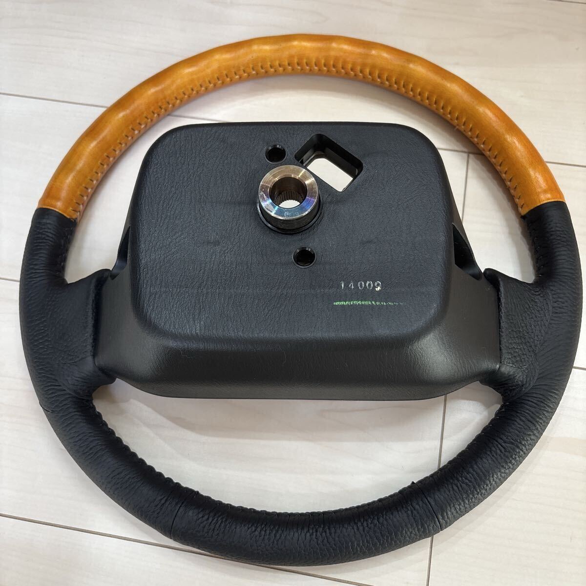 スバル製サンバー TW.TV.TTハンドル 本革カバー巻き 純正ステアリング ウッド調×ブラックレザーカバー巻きハンドル _画像6