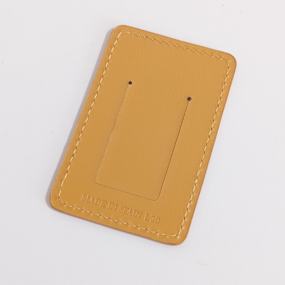 S2759●送料198円～ 美品 LOEWE ロエベ マネークリップ レザー 札ばさみ イエロー系