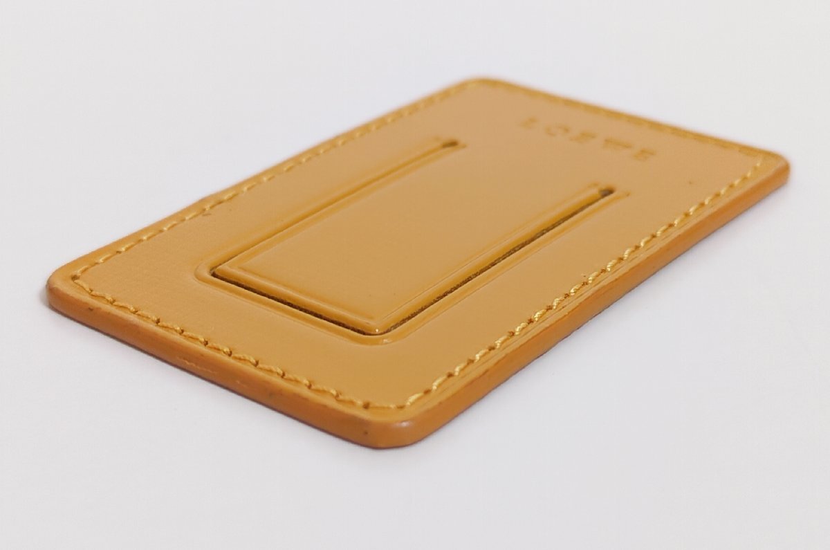 S2759●送料198円～ 美品 LOEWE ロエベ マネークリップ レザー 札ばさみ イエロー系