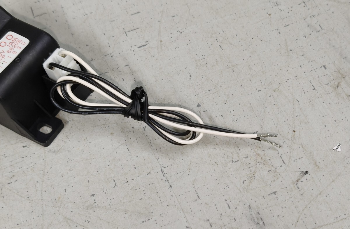 4-給湯器/点火トランス/イグナイタ/スパーカ/高圧トランス/K-300/電極欠品/動作良好/中古部品_画像6