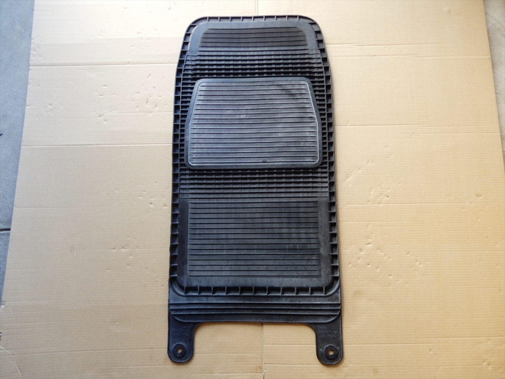 быстрое решение! Jaguar XF оригинальный для водительского сиденья резиновый коврик на пол Raver коврик!