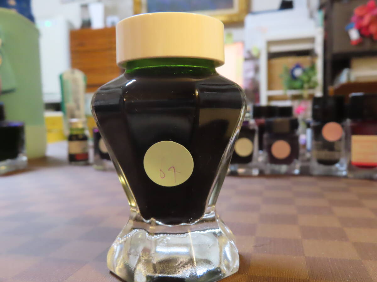 64 ペレペンナなんばオリジナルインク　キウイケーキ　単品 インク 万年筆 ガラスペン_画像2