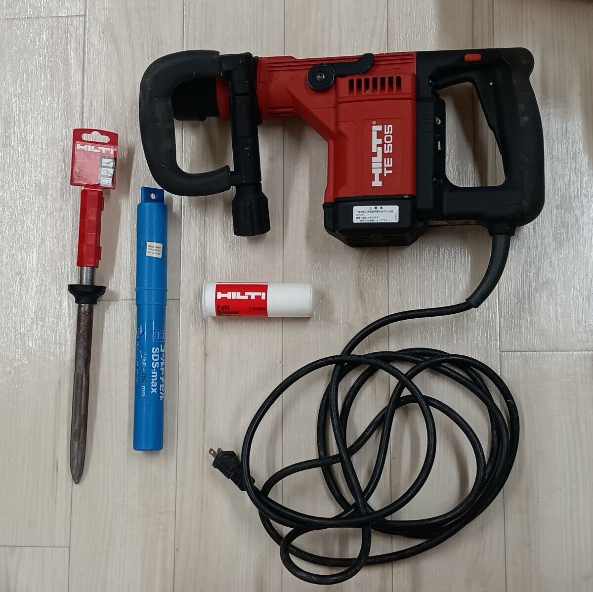 【MIU-42】HILTI te505 ヒルティ ハンマドリル 電動工具　動作未確認　現状品　中古_画像3