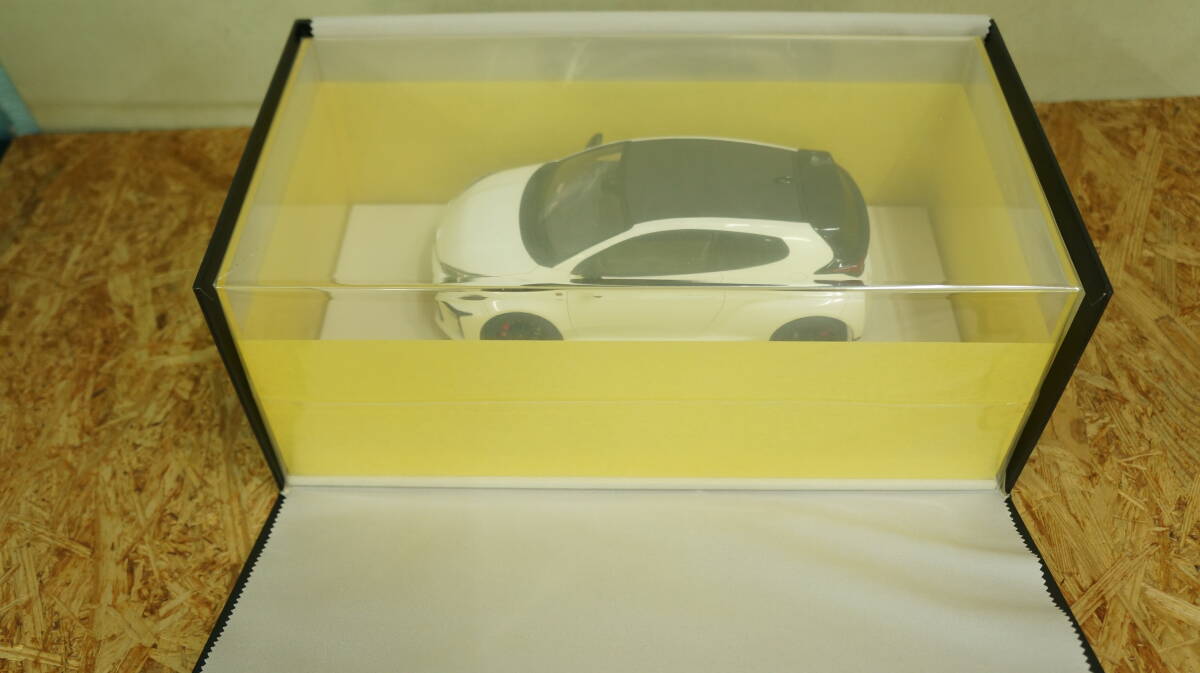 1/18 MAKE UP メイクアップ トヨタ GR YARIS ProEdition モデルカー 未使用品 _画像2