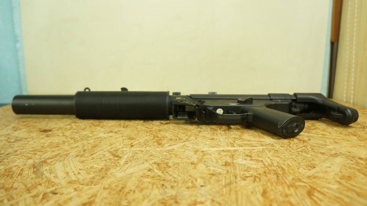 CYMA AK47 / MP5 SD6 電動ガン2点セット　中古ジャンク品　傷、汚れ有　AK-47動作品、ストック欠品　MP5不動品、マガジン欠品_画像4