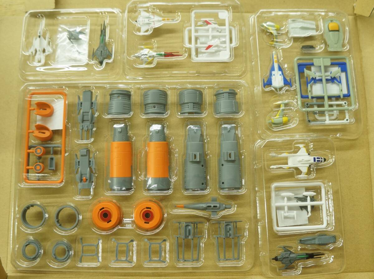アシェット 宇宙戦艦ヤマト2205 ダイキャストモデルを作る 171号～250号 戦闘空母ヒュウガ 全巻セット 中古品 パーツ未使用 定期購読特典付_画像2
