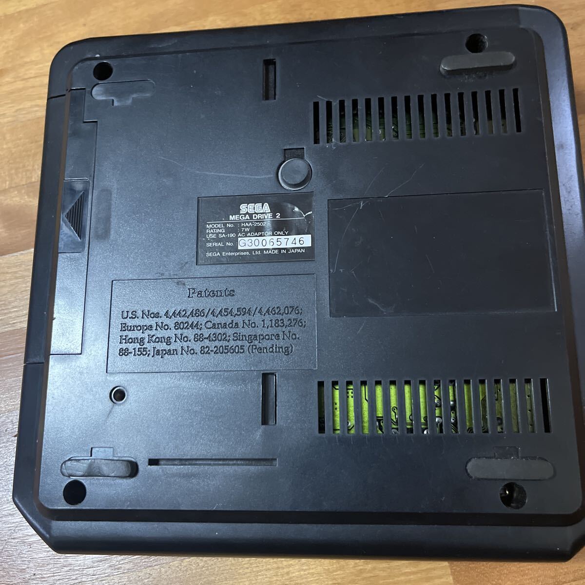 メガドライブ2 MEGA DRIVE2 本体のみ_画像2