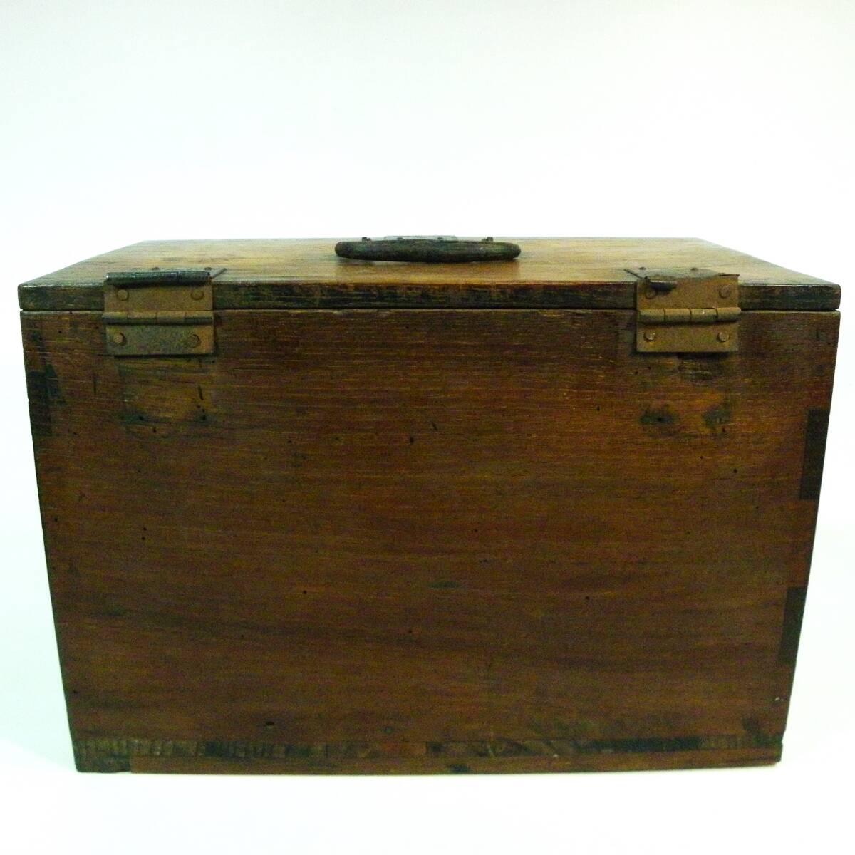 ゆうパック.80サイズ送料記載済み　硯箱 木製 アンティーク レトロ 古民具 時代物　硯箱　引き出し付き.箱　ジャンク（赤枠.楽）_画像3