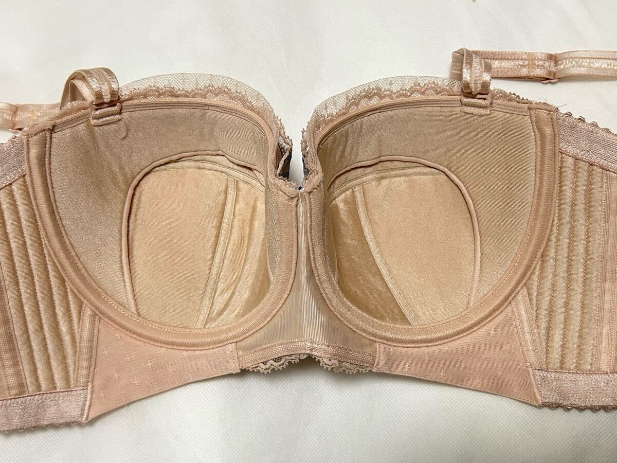 体型補整 補整下着 マルコ リュミエス ロゼ　1／2カップショートブラジャー　E75_画像3