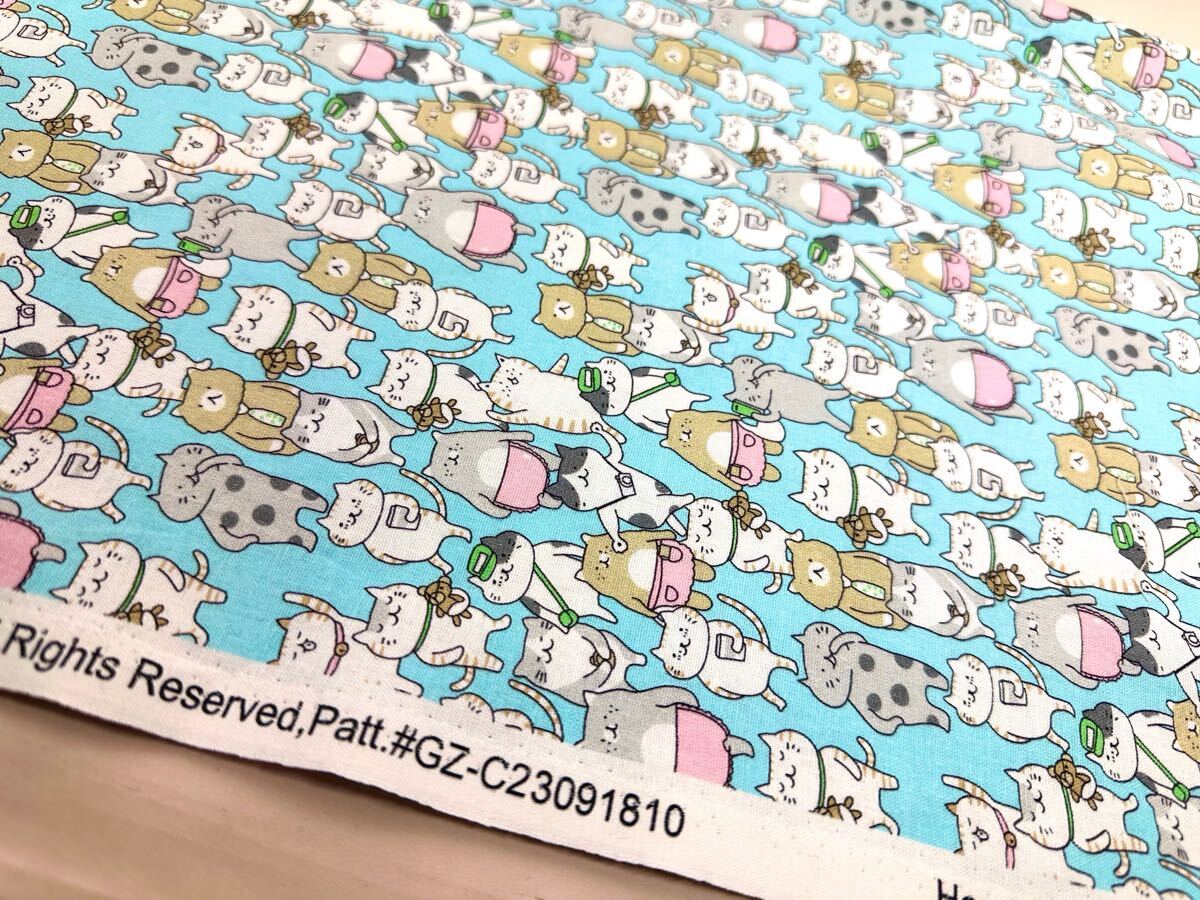 USAシーチング.綿100%生地.幅110cm×50cm.水色地.猫_画像4