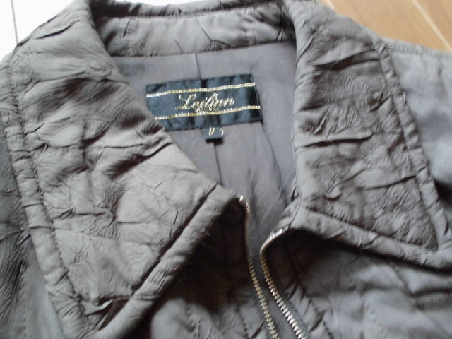 7万　LLsize　レリアンLeilian　日本製　軽い中綿コートアウター_画像3