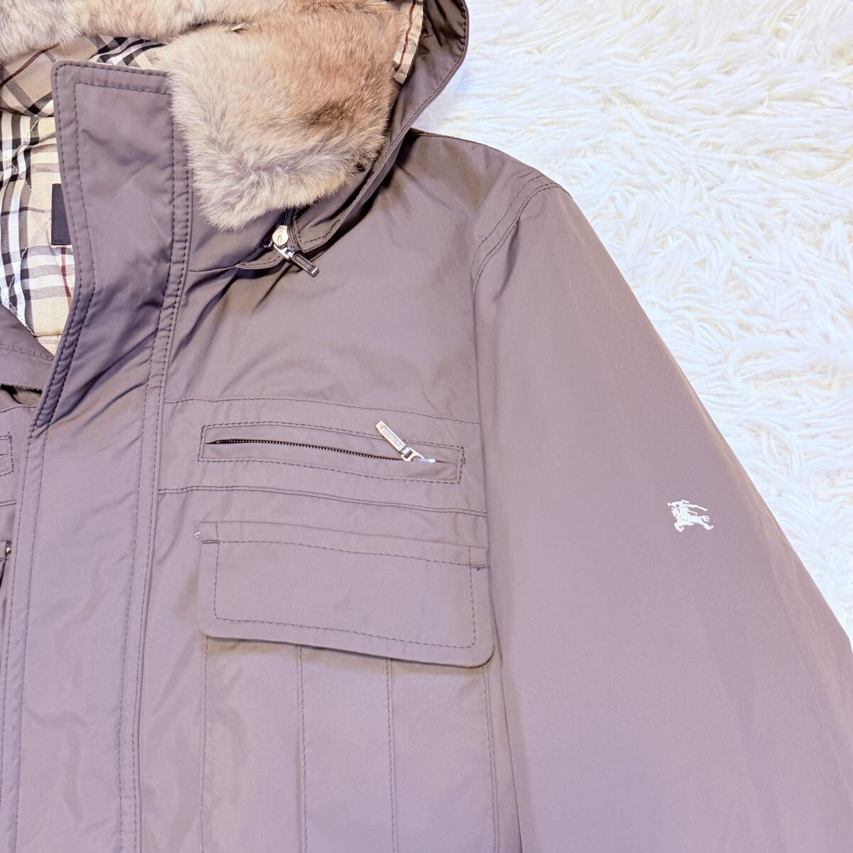 【美品】BURBERRY BLACK LABEL バーバリーブラックレーベル ダウンコート ベルト ファー ノバチェック メンズ キルティング M ブラウン_画像5