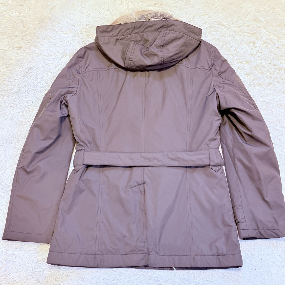 【美品】BURBERRY BLACK LABEL バーバリーブラックレーベル ダウンコート ベルト ファー ノバチェック メンズ キルティング M ブラウン_画像7
