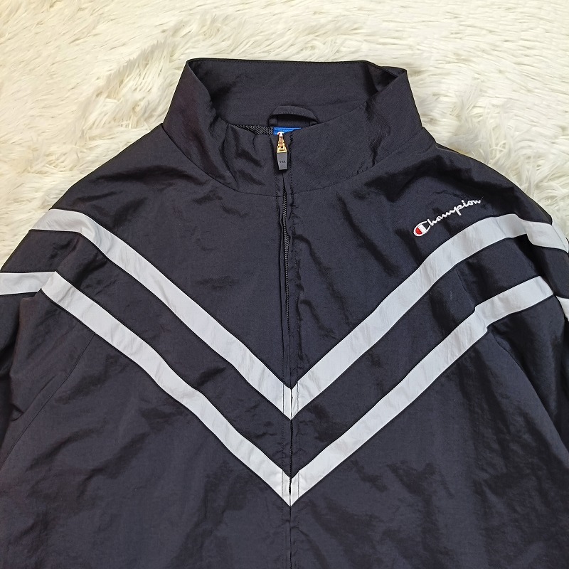美品 Champion チャンピオン フルジップ ナイロンジャケット XL メンズ ブラック 黒 スポーツ 春秋 ブルゾン アウター クロスジャケット_画像2