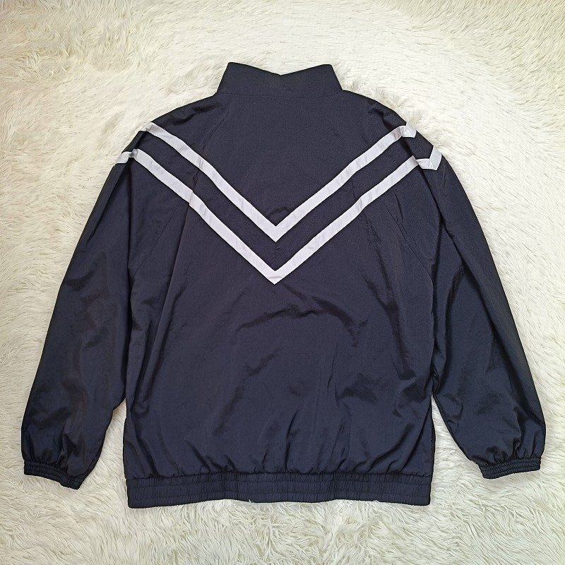 美品 Champion チャンピオン フルジップ ナイロンジャケット XL メンズ ブラック 黒 スポーツ 春秋 ブルゾン アウター クロスジャケット_画像6