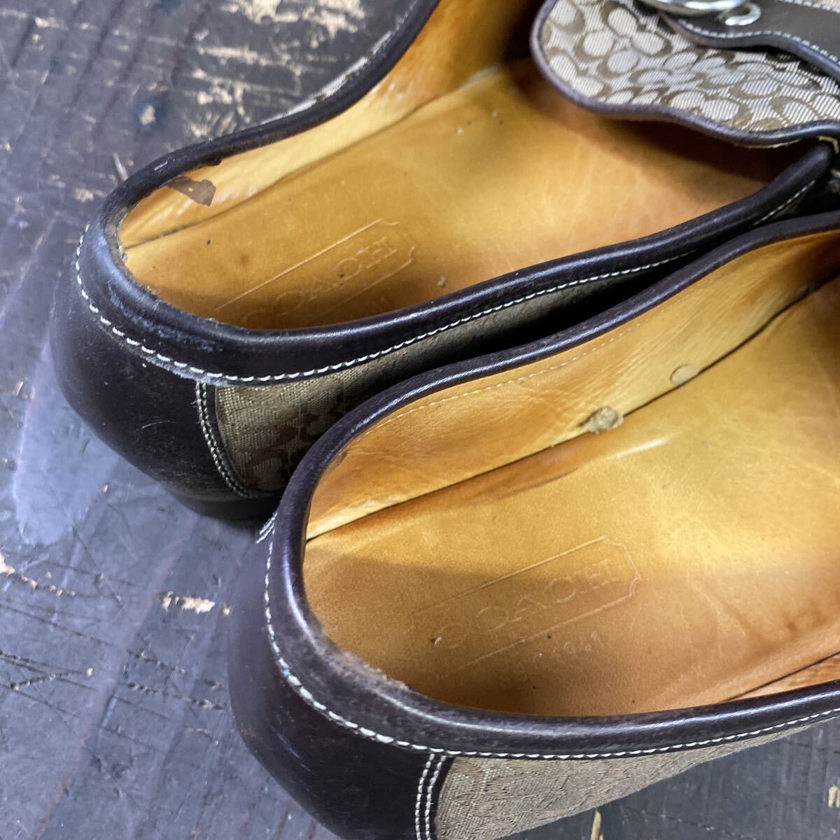 y2605 COACH コーチ ローファー シグネチャー シューズ パンプス ブラウン レザー 8B_画像3