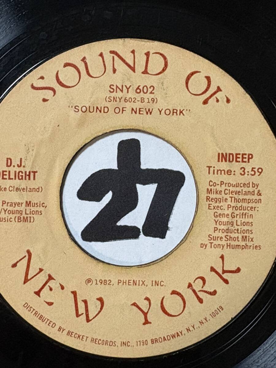 試聴 INDEEP D.J. DELIGHT / LAST NIGHT A D.J. SAVED MY LIFE 両面やや傷あり_画像1
