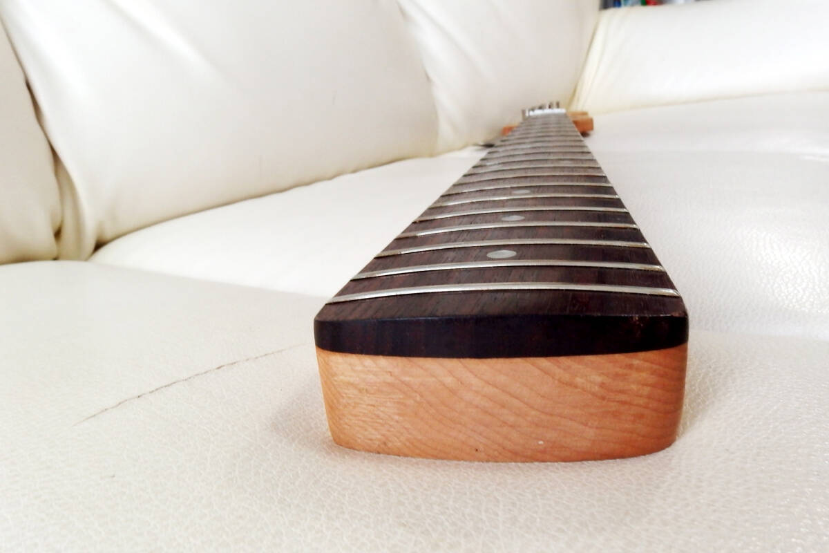 *SQUIER Jazz основа для ne Crows дерево гриф колок есть хорошая вещь 