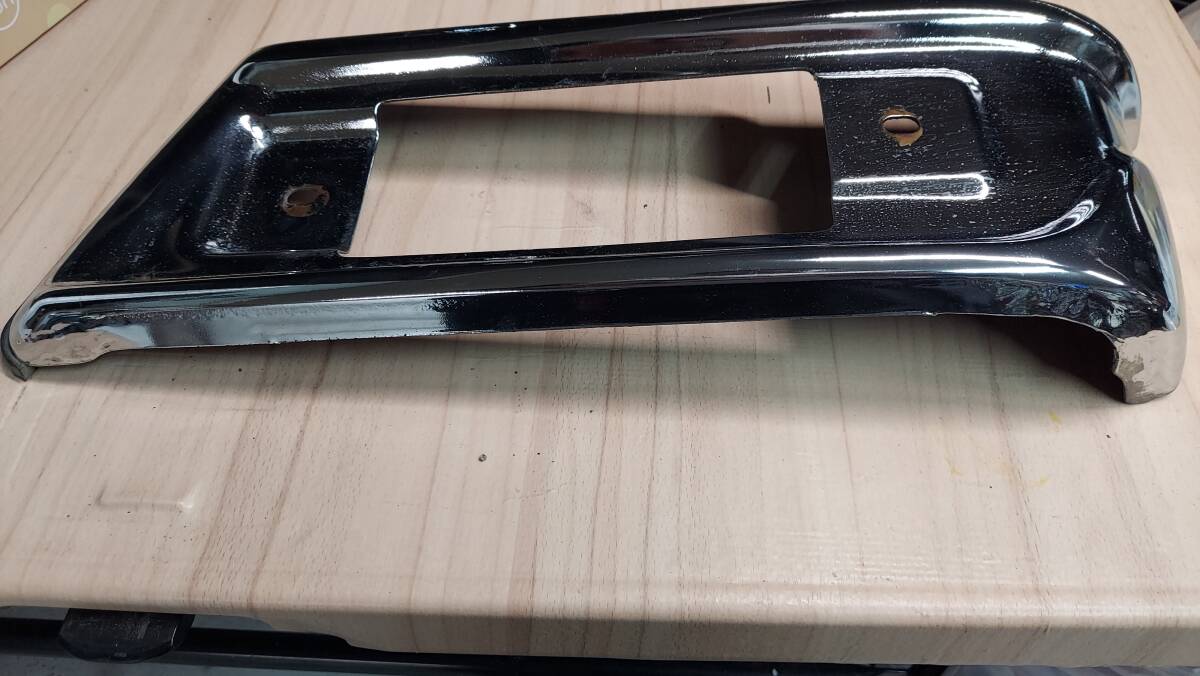 Ｙ３０　ＷＹ３０　ＶＹ３０リヤ　バンパーコーナー左　セドリック　グロリア_画像2