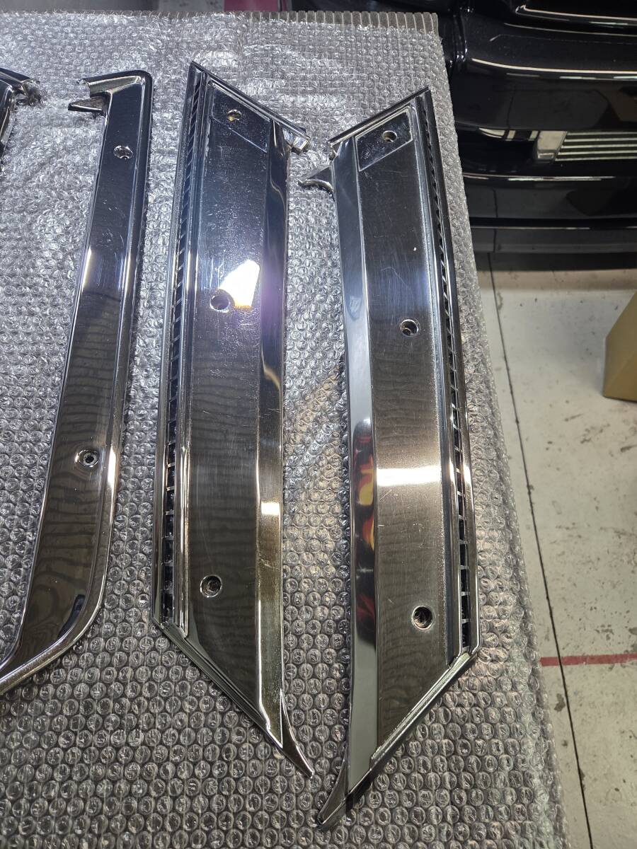 Y30 WY30 VY30 セドリック グロリア バン ワゴン リアクオーター メッキピラー 純正品_画像6