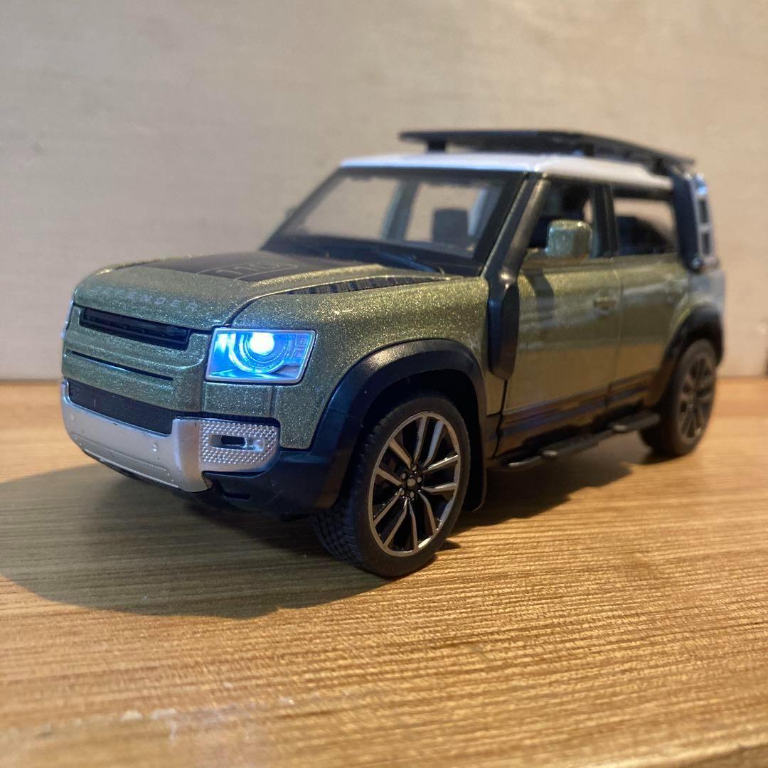 1/32　ランドローバー　ディフェンダー　LAND ROVERDEFENDER　110　 ミニカー　緑　1/32 l suv_画像1
