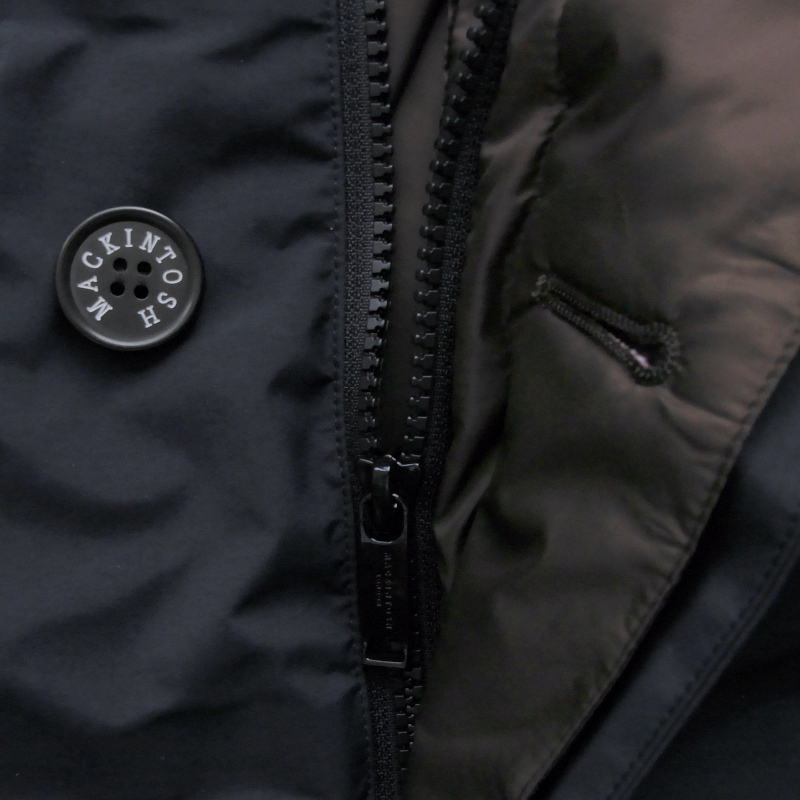◇◆MACKINTOSH LONDON/≪PERTEX SHIELDAIR≫ほっこり暖かな着心地!着回し易さが魅力のフーデッドダウンジャケット【40(L~XL)】/13.2万_画像5