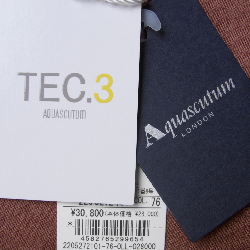 ◇◆Aquascutum（アクアスキュータム）/≪TEC.3≫上質感のある滑らかタッチ◎！品良くオトナな雰囲気が薫るNZメリノポロシャツ【LL】/3.1万_画像7