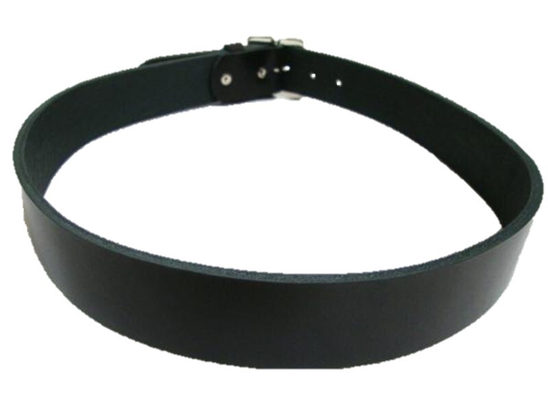 栃木レザー エンドオンリースタッズベルト 黒(ブラックスポッツ)一枚革 _画像4