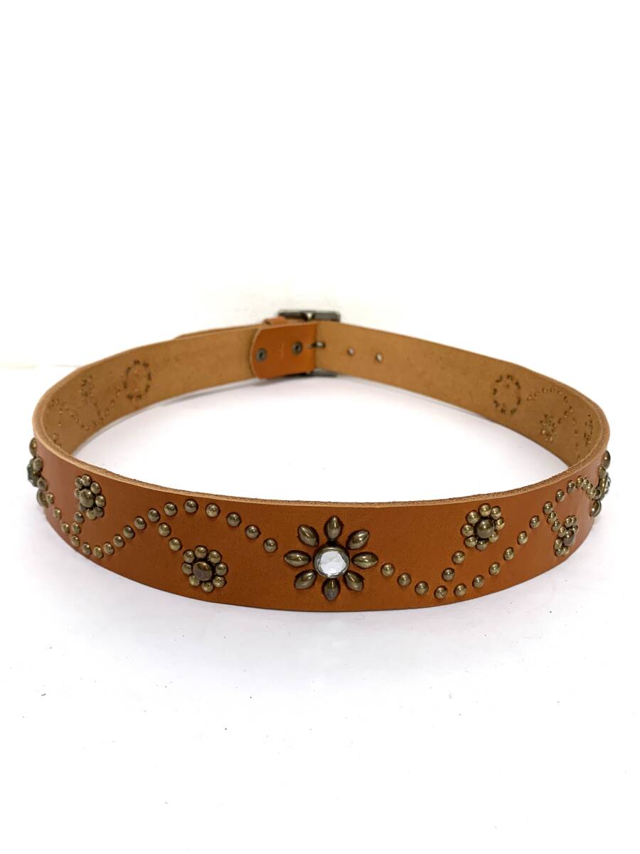 栃木レザー　フラワー型スタッズベルト　キャメル（クリスタルスポッツ）ヴィンテージタイプ　４０ｍｍ幅　一枚革_画像4