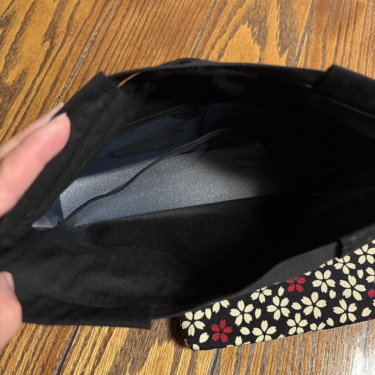 花柄刺繍ポーチセット　ハンドメイド_画像5