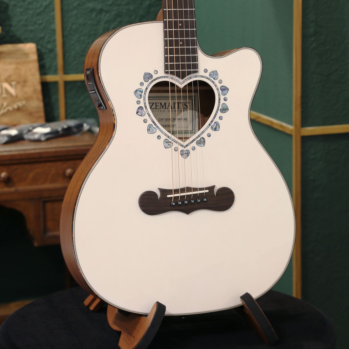 送料無料 Zemaitis ゼマイティス アコースティックギター エレアコ CAF-90HCW White Abalone 検品済出荷 ギグバッグ_画像1