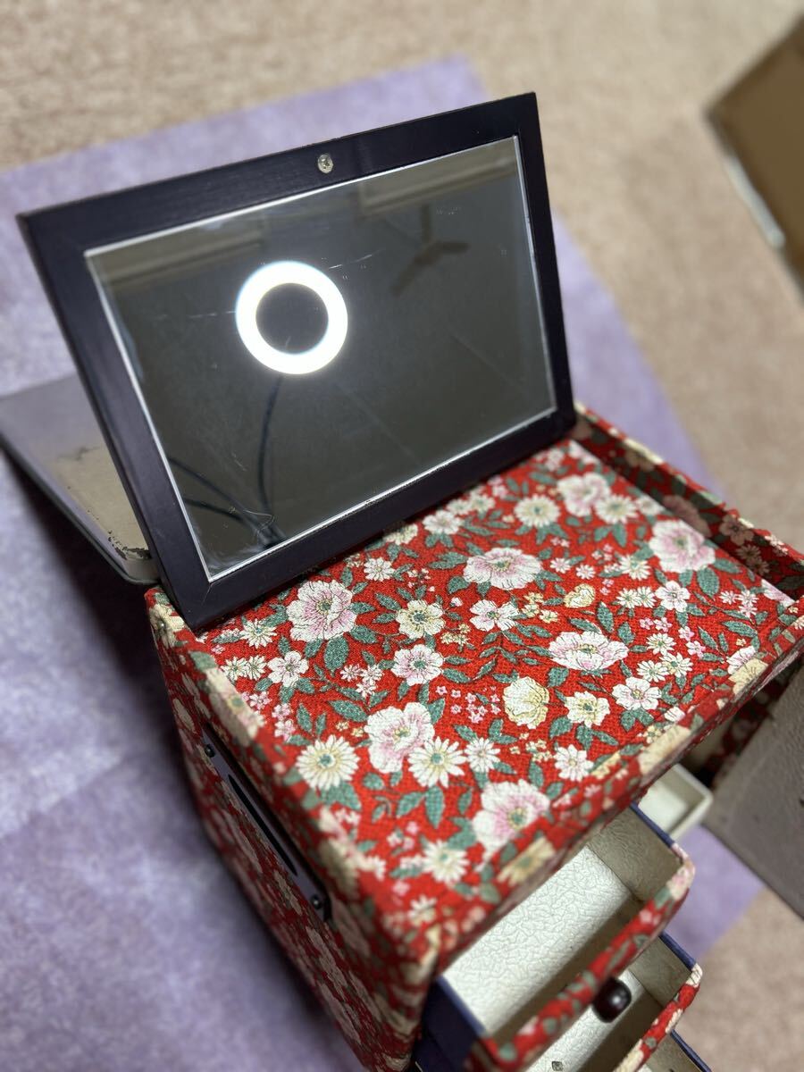 小物入れ 昭和レトロ 木製 引き出し アンティーク　指輪や宝石などの収納箱　遺品整理　保管品　天蓋は鏡付　_画像3