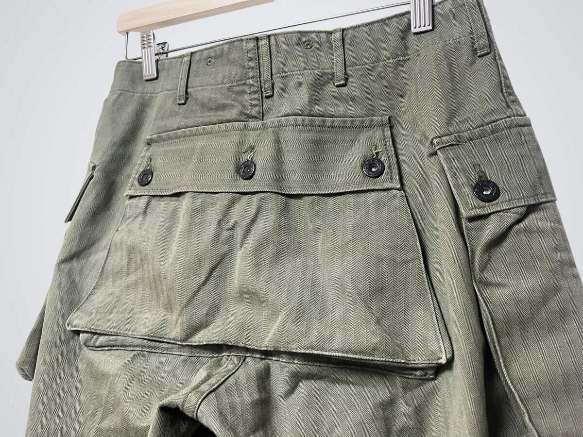 THE REAL McCOY'S ザリアルマッコイズ P-44 UTILITY TROUSERS ヘリンボーン カーゴパンツ M W28 太めシルエット ミリタリー　カーキ　