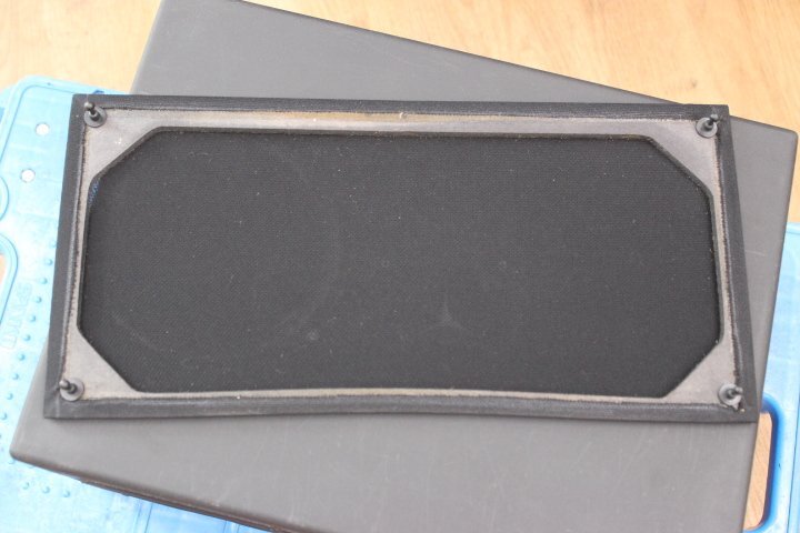 ○PMC TB1 センタースピーカー ジャンク扱い現状渡し 【動作未確認・未チェック現状渡し】_画像4